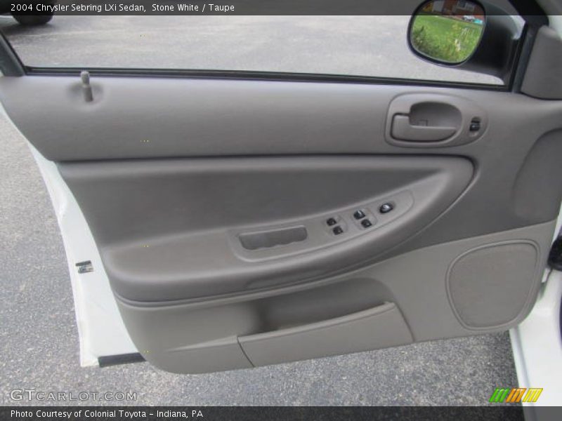 Stone White / Taupe 2004 Chrysler Sebring LXi Sedan