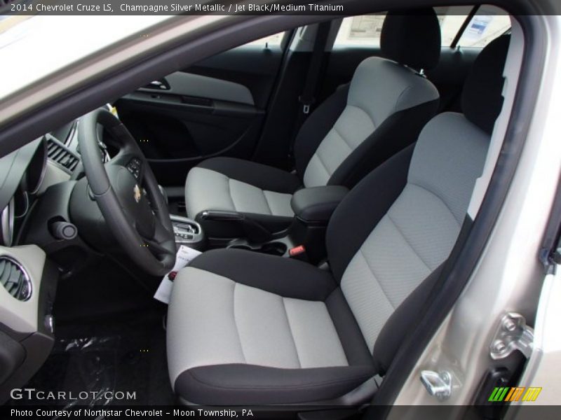 Champagne Silver Metallic / Jet Black/Medium Titanium 2014 Chevrolet Cruze LS