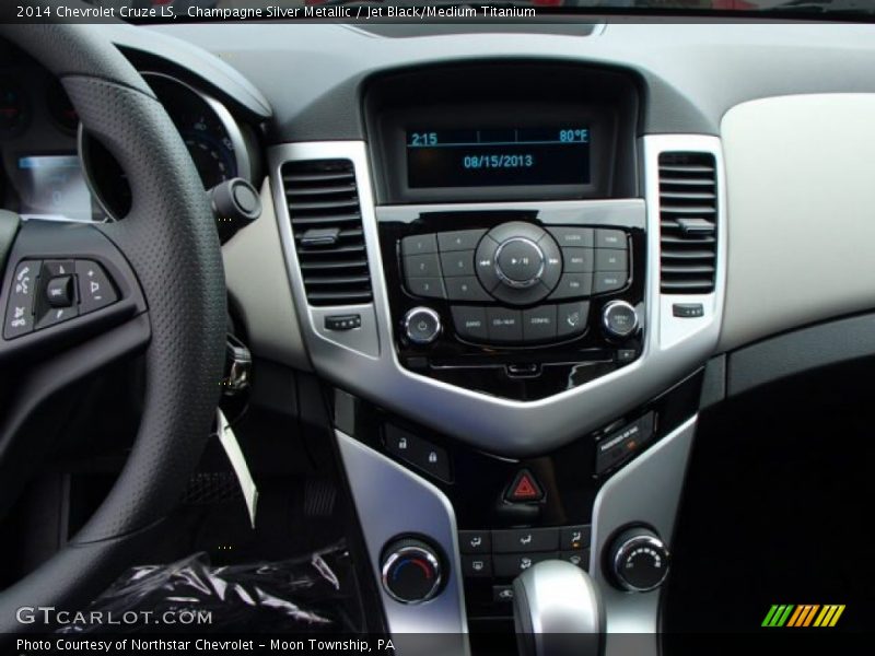 Champagne Silver Metallic / Jet Black/Medium Titanium 2014 Chevrolet Cruze LS