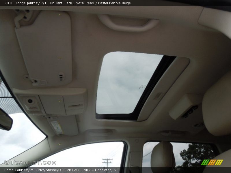 Brilliant Black Crystal Pearl / Pastel Pebble Beige 2010 Dodge Journey R/T