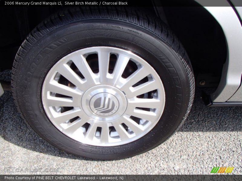  2006 Grand Marquis LS Wheel