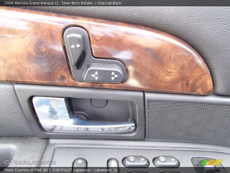 Controls of 2006 Grand Marquis LS