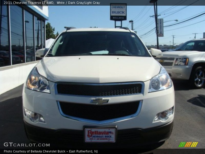 White / Dark Gray/Light Gray 2011 Chevrolet Traverse LT AWD