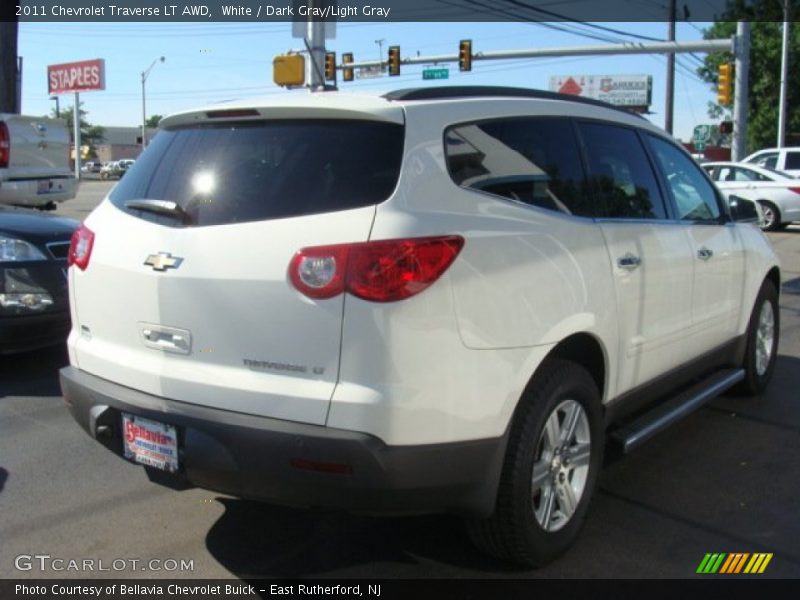 White / Dark Gray/Light Gray 2011 Chevrolet Traverse LT AWD