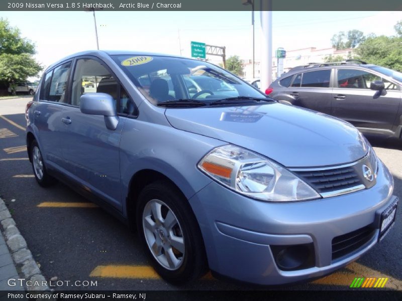 Arctic Blue / Charcoal 2009 Nissan Versa 1.8 S Hatchback