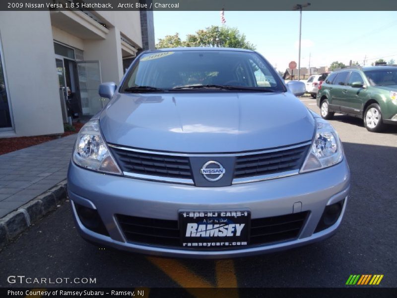 Arctic Blue / Charcoal 2009 Nissan Versa 1.8 S Hatchback