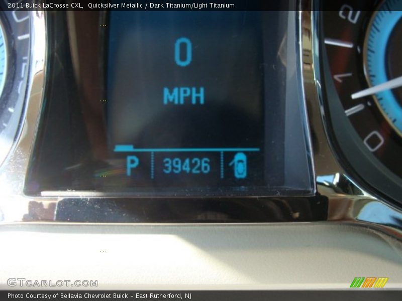 Quicksilver Metallic / Dark Titanium/Light Titanium 2011 Buick LaCrosse CXL