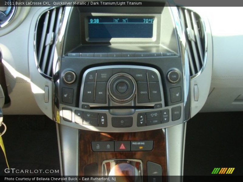Quicksilver Metallic / Dark Titanium/Light Titanium 2011 Buick LaCrosse CXL