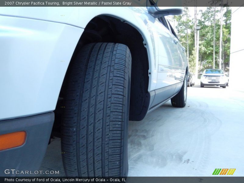 Bright Silver Metallic / Pastel Slate Gray 2007 Chrysler Pacifica Touring