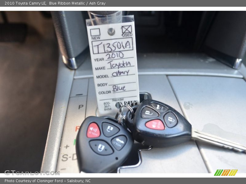 Blue Ribbon Metallic / Ash Gray 2010 Toyota Camry LE