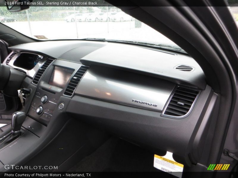 Sterling Gray / Charcoal Black 2014 Ford Taurus SEL