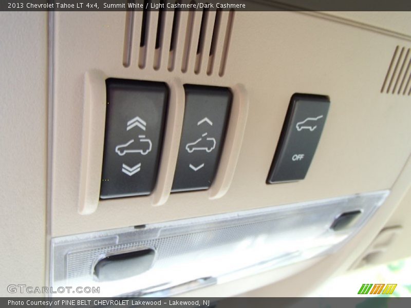 Summit White / Light Cashmere/Dark Cashmere 2013 Chevrolet Tahoe LT 4x4