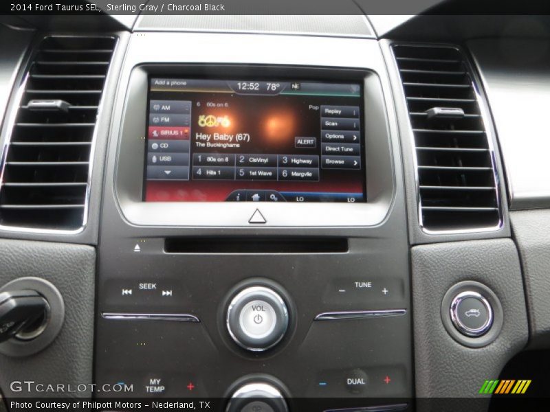 Controls of 2014 Taurus SEL