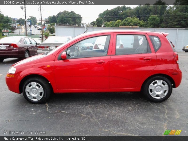 Victory Red / Gray 2004 Chevrolet Aveo Special Value Hatchback
