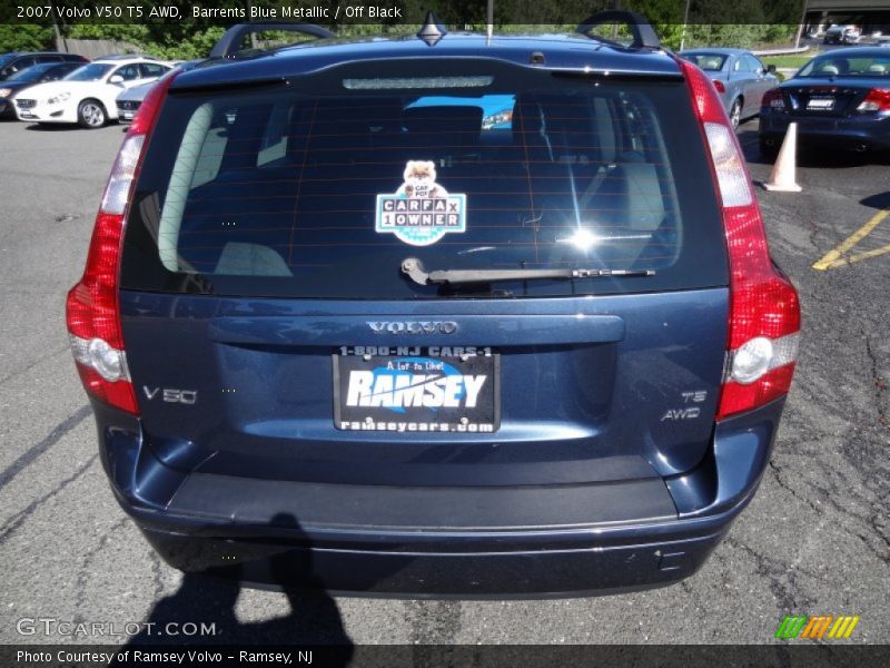 Barrents Blue Metallic / Off Black 2007 Volvo V50 T5 AWD