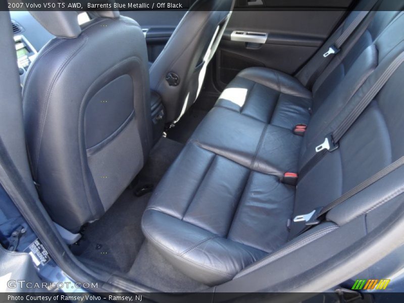 Barrents Blue Metallic / Off Black 2007 Volvo V50 T5 AWD