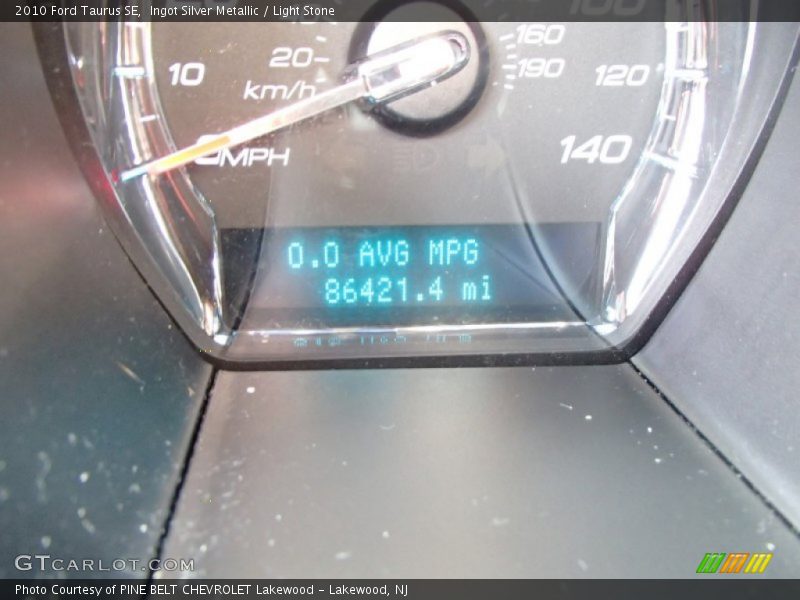 Ingot Silver Metallic / Light Stone 2010 Ford Taurus SE