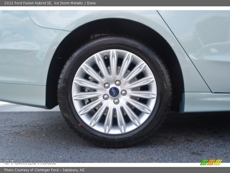 Ice Storm Metallic / Dune 2013 Ford Fusion Hybrid SE