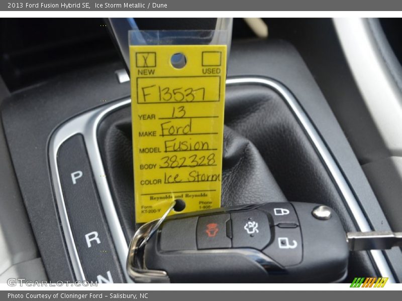 Ice Storm Metallic / Dune 2013 Ford Fusion Hybrid SE