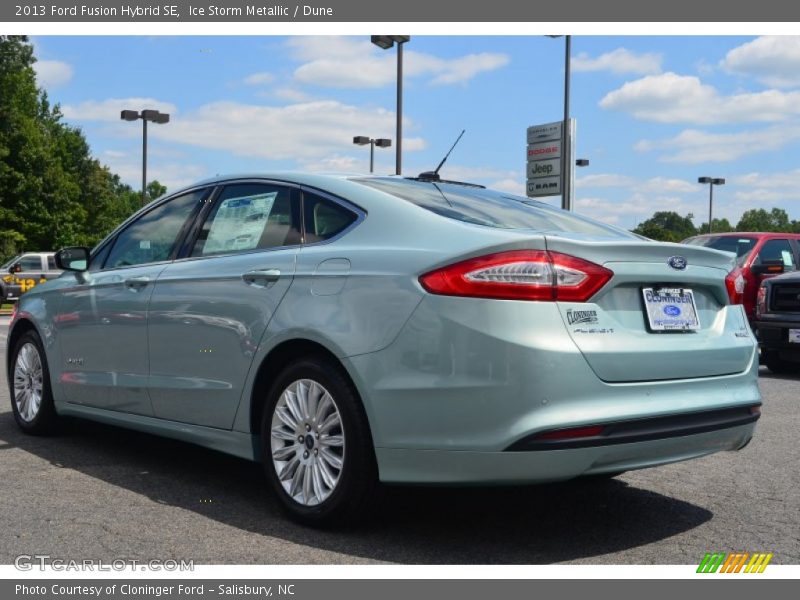 Ice Storm Metallic / Dune 2013 Ford Fusion Hybrid SE