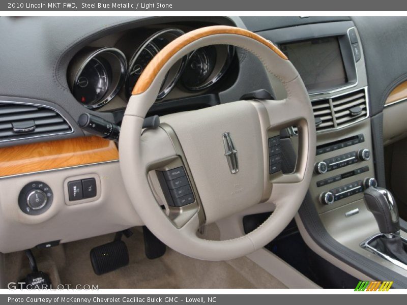  2010 MKT FWD Steering Wheel