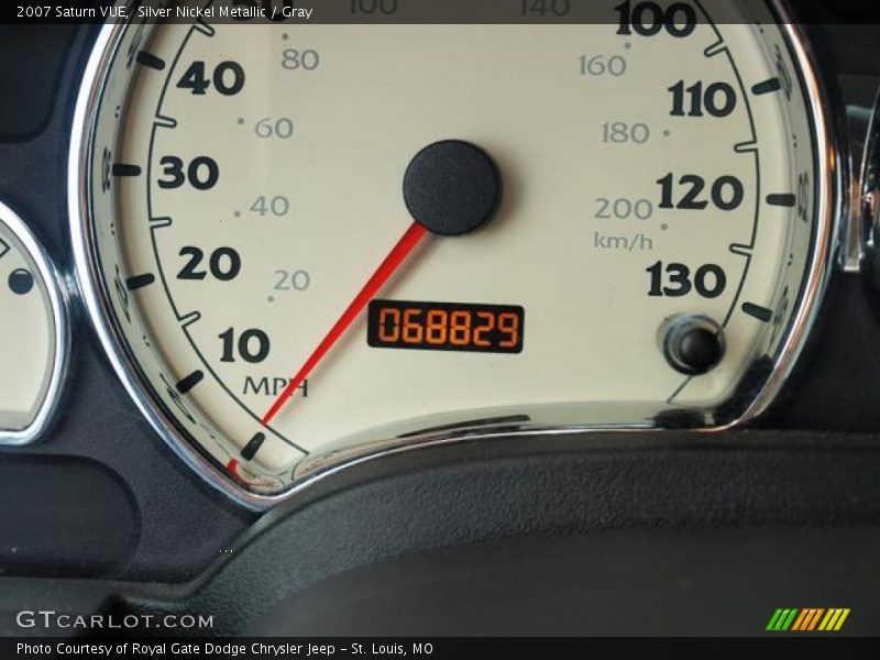 Silver Nickel Metallic / Gray 2007 Saturn VUE