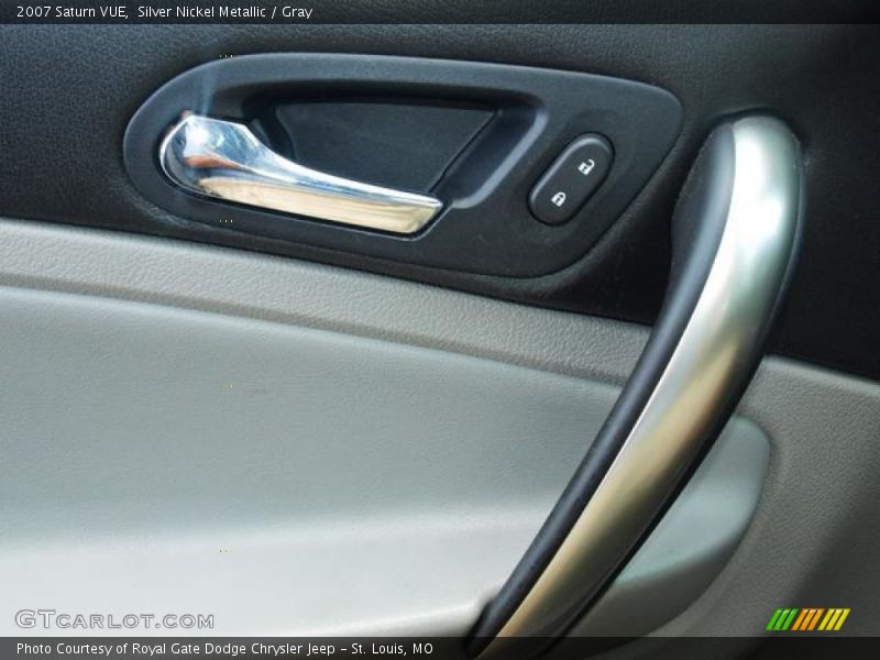 Silver Nickel Metallic / Gray 2007 Saturn VUE