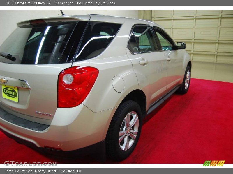 Champagne Silver Metallic / Jet Black 2013 Chevrolet Equinox LS