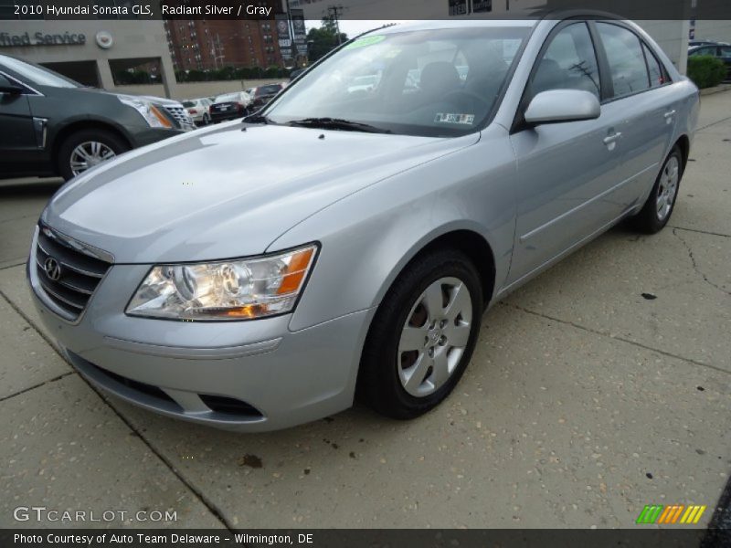 Radiant Silver / Gray 2010 Hyundai Sonata GLS