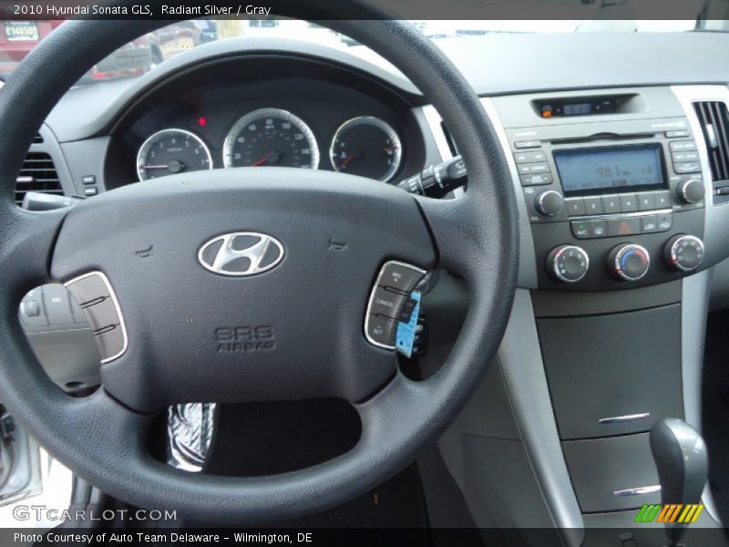 Radiant Silver / Gray 2010 Hyundai Sonata GLS