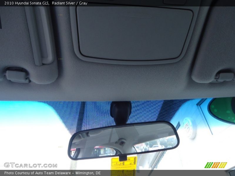 Radiant Silver / Gray 2010 Hyundai Sonata GLS