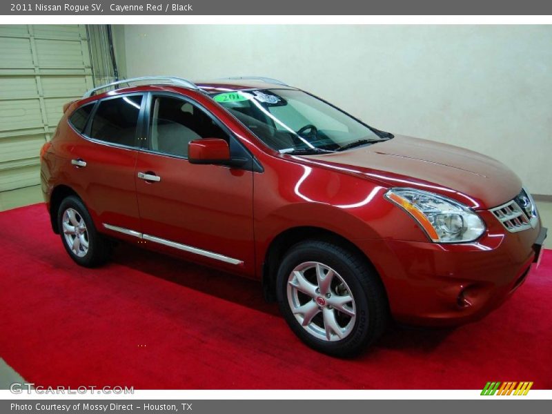 Cayenne Red / Black 2011 Nissan Rogue SV