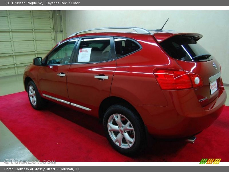 Cayenne Red / Black 2011 Nissan Rogue SV