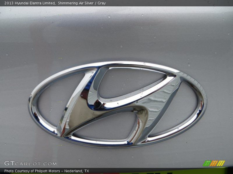 Shimmering Air Silver / Gray 2013 Hyundai Elantra Limited