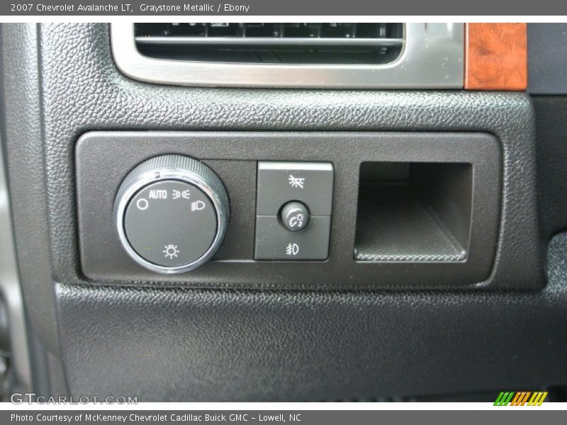 Graystone Metallic / Ebony 2007 Chevrolet Avalanche LT