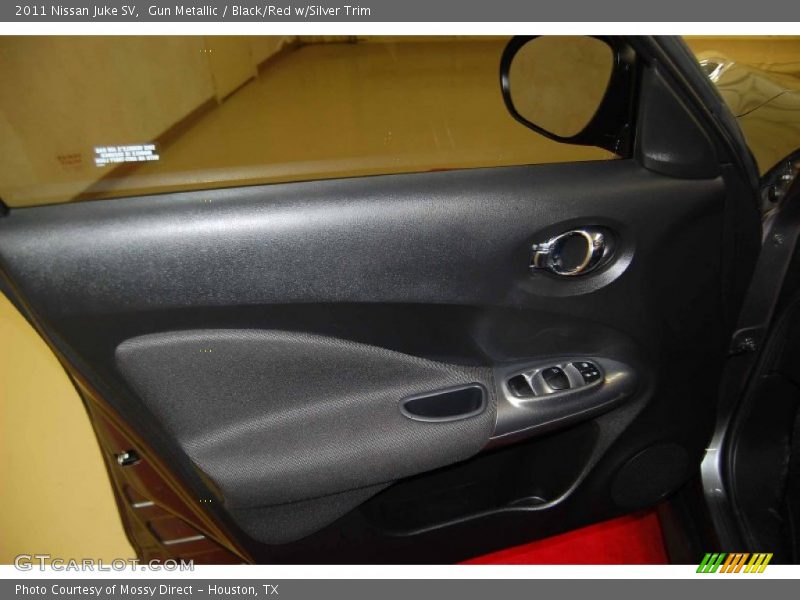Gun Metallic / Black/Red w/Silver Trim 2011 Nissan Juke SV