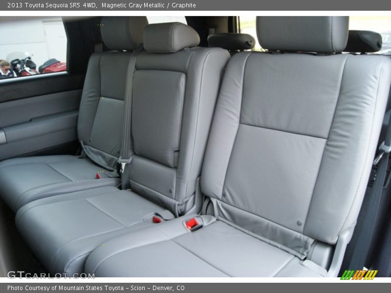 Magnetic Gray Metallic / Graphite 2013 Toyota Sequoia SR5 4WD