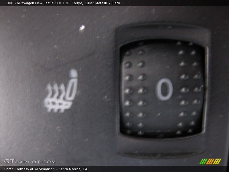 Silver Metallic / Black 2000 Volkswagen New Beetle GLX 1.8T Coupe