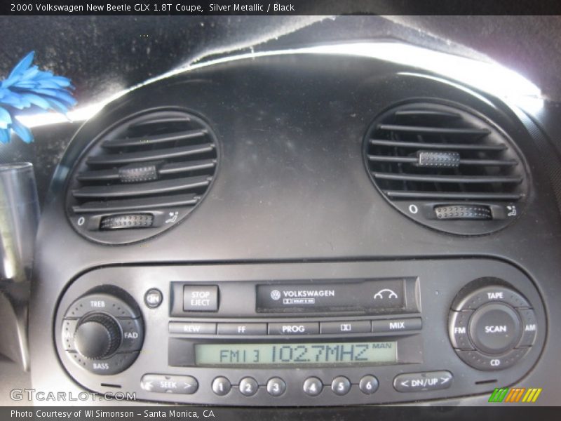 Silver Metallic / Black 2000 Volkswagen New Beetle GLX 1.8T Coupe