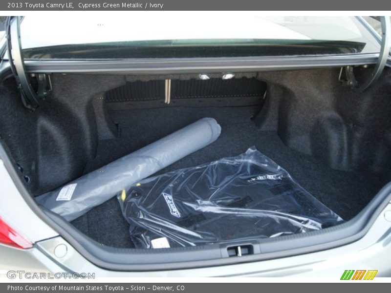 Cypress Green Metallic / Ivory 2013 Toyota Camry LE