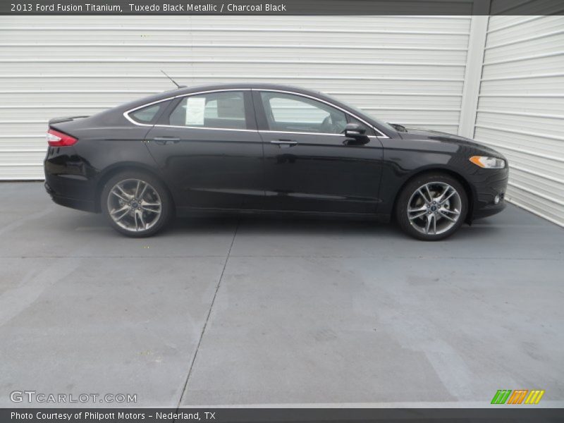 Tuxedo Black Metallic / Charcoal Black 2013 Ford Fusion Titanium
