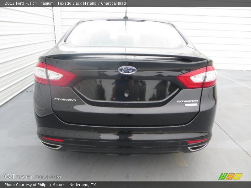 Tuxedo Black Metallic / Charcoal Black 2013 Ford Fusion Titanium