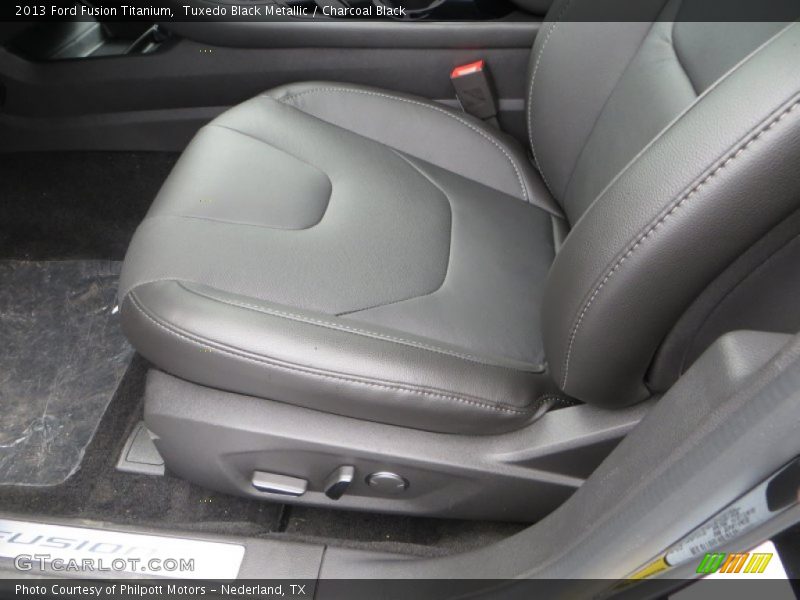 Tuxedo Black Metallic / Charcoal Black 2013 Ford Fusion Titanium