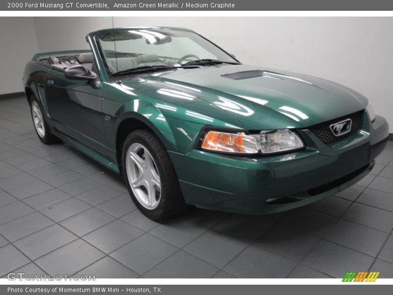 Front 3/4 View of 2000 Mustang GT Convertible