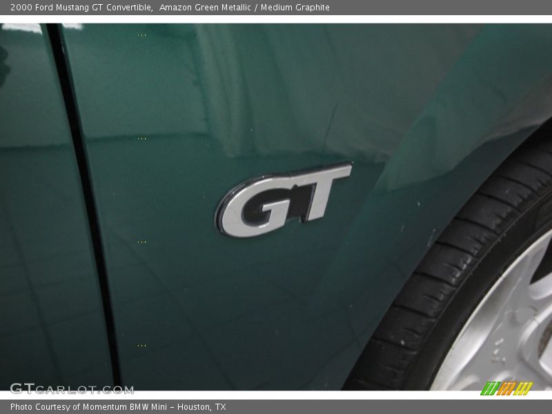  2000 Mustang GT Convertible Logo