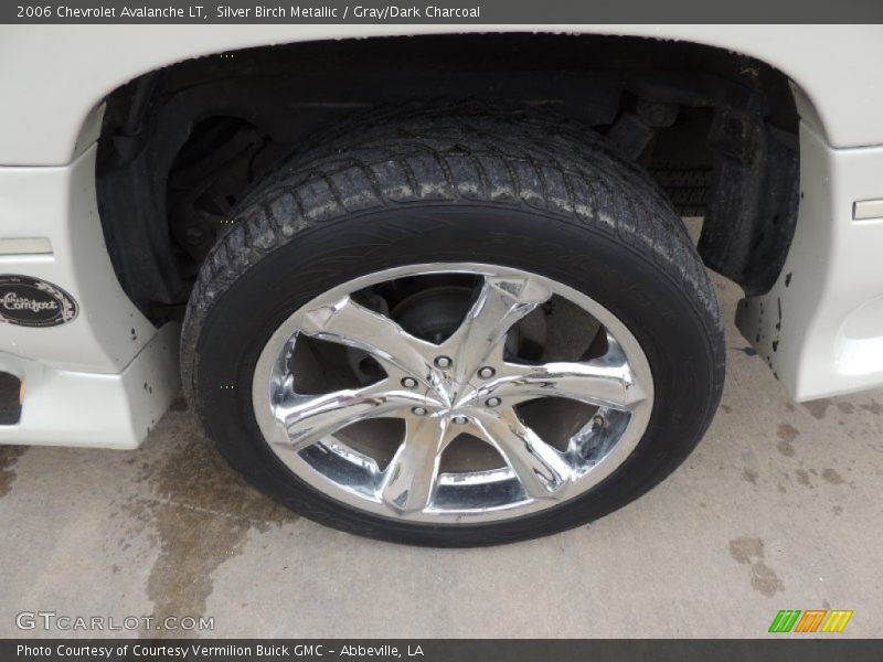 Silver Birch Metallic / Gray/Dark Charcoal 2006 Chevrolet Avalanche LT