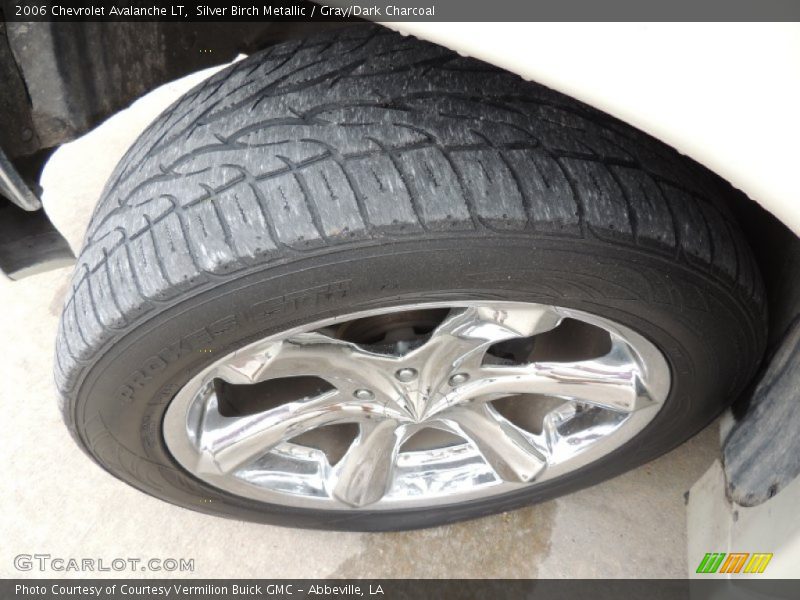 Silver Birch Metallic / Gray/Dark Charcoal 2006 Chevrolet Avalanche LT