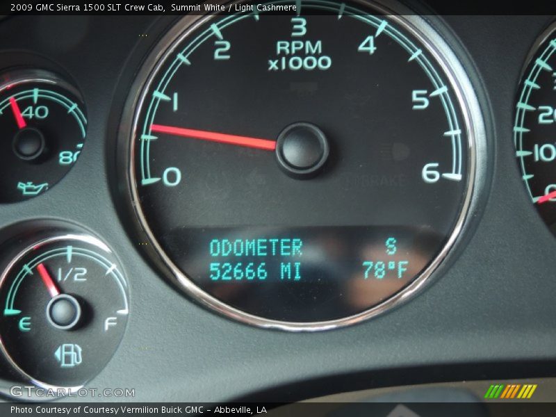 Summit White / Light Cashmere 2009 GMC Sierra 1500 SLT Crew Cab
