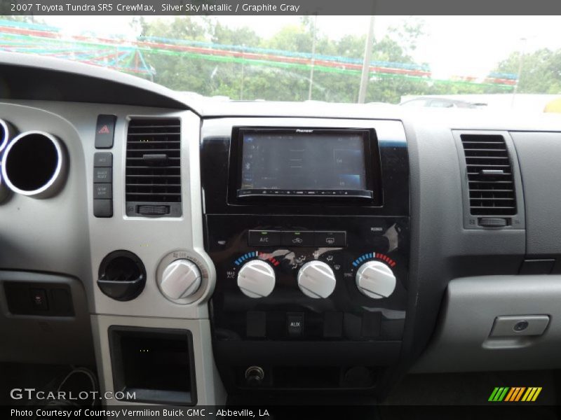 Silver Sky Metallic / Graphite Gray 2007 Toyota Tundra SR5 CrewMax