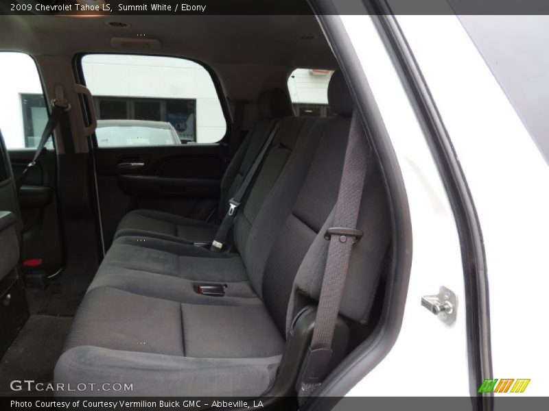 Summit White / Ebony 2009 Chevrolet Tahoe LS